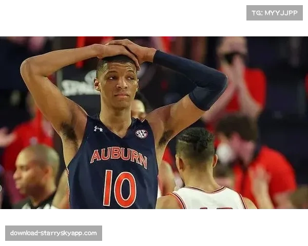 小贾巴里史密斯积极态度,促进球队内部团结